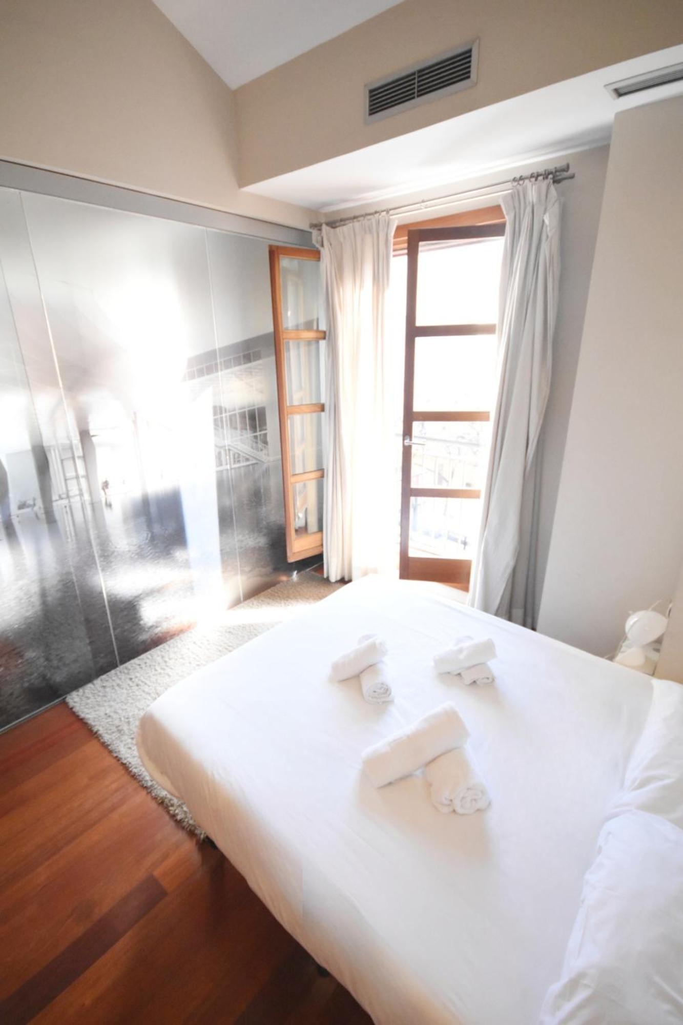 Bello Apartamento en la Plaza del Tossal Valencia Exterior foto